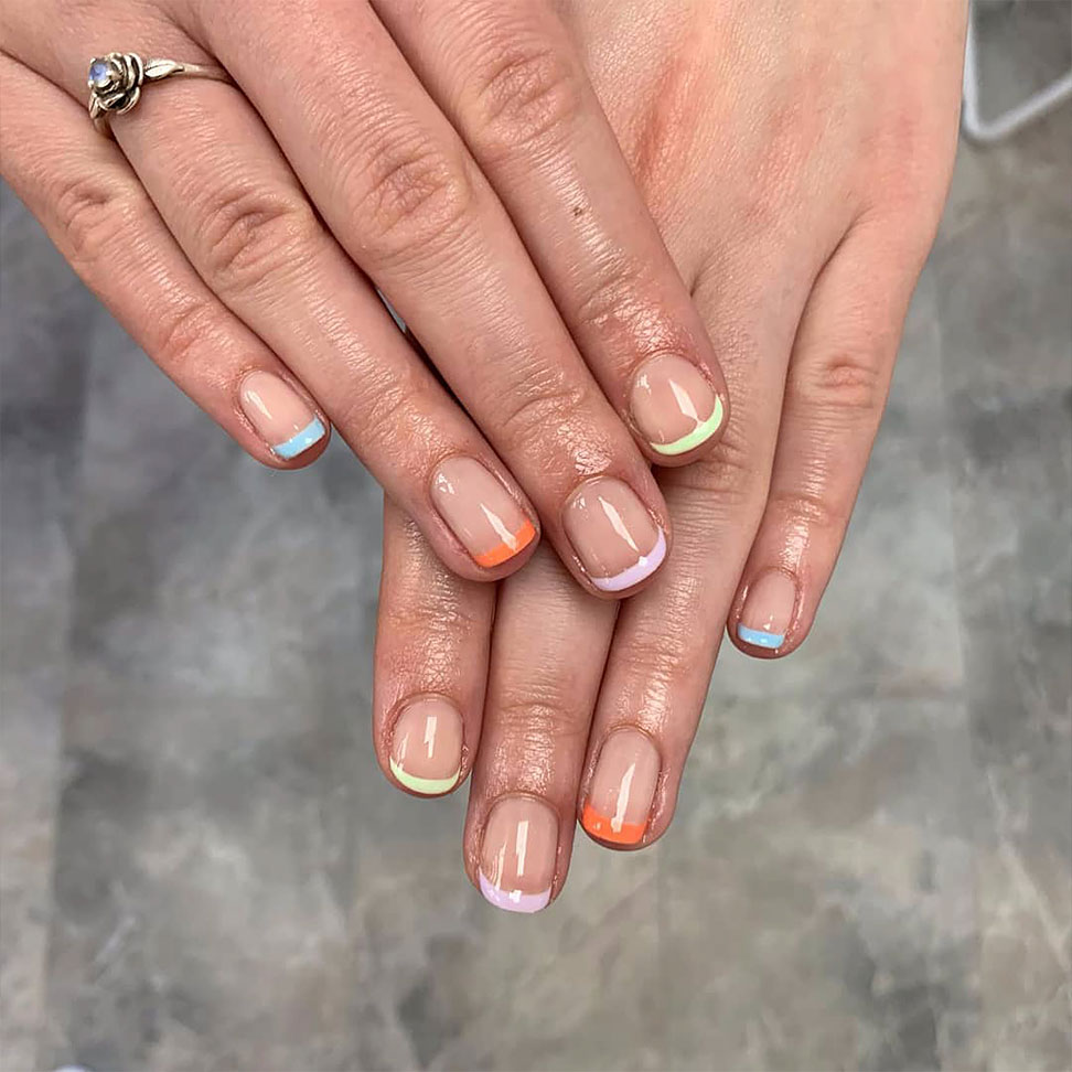 MEGA | Indecisive? Spring’s Hottest Nail Trend Is Perfect For You