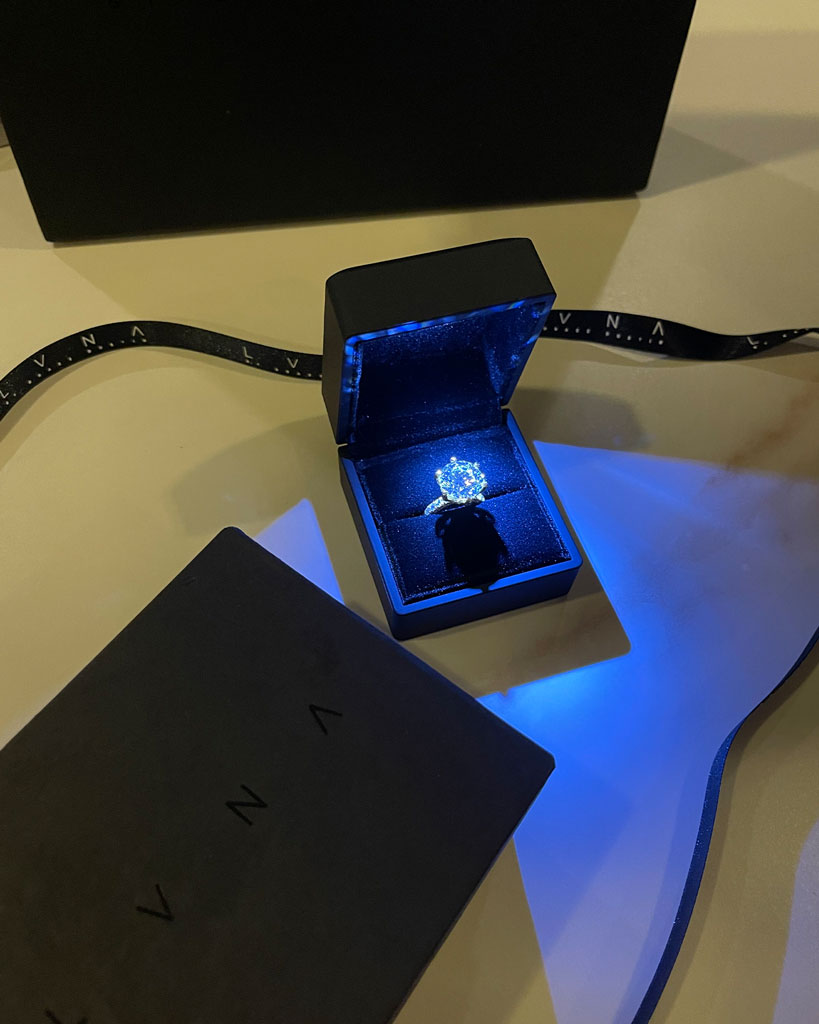 LVNA showcases the 8ct Diamond Ring Gem of Ivana