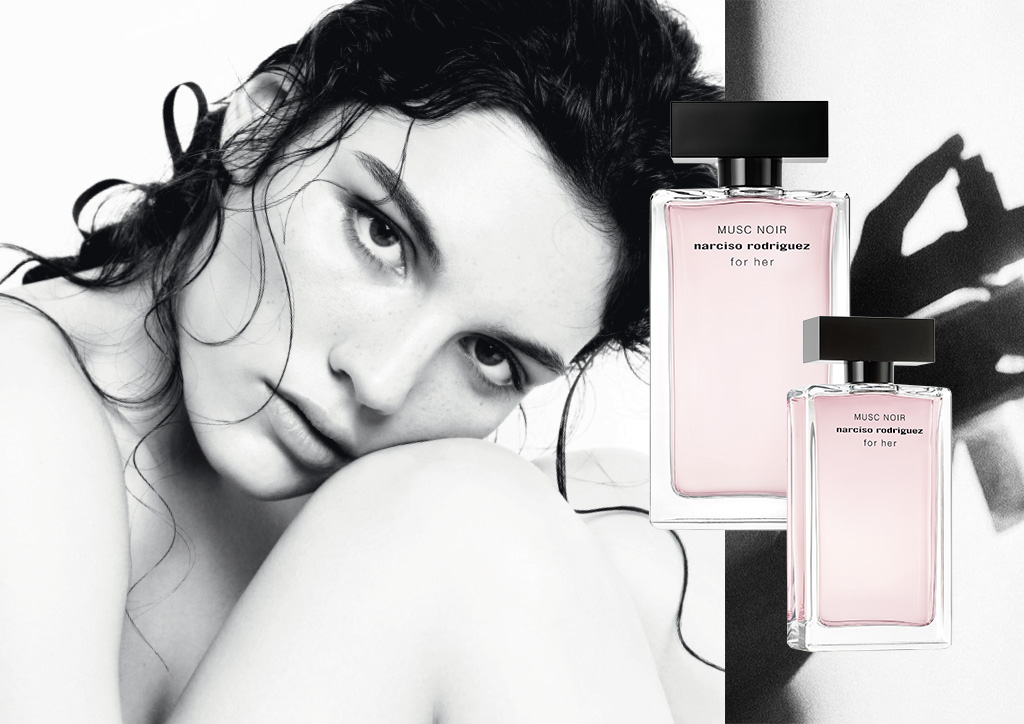 Today, the new narciso rodriguez for her MUSC NOIR captures a deeper sensation with elements of mystery and intrigue.