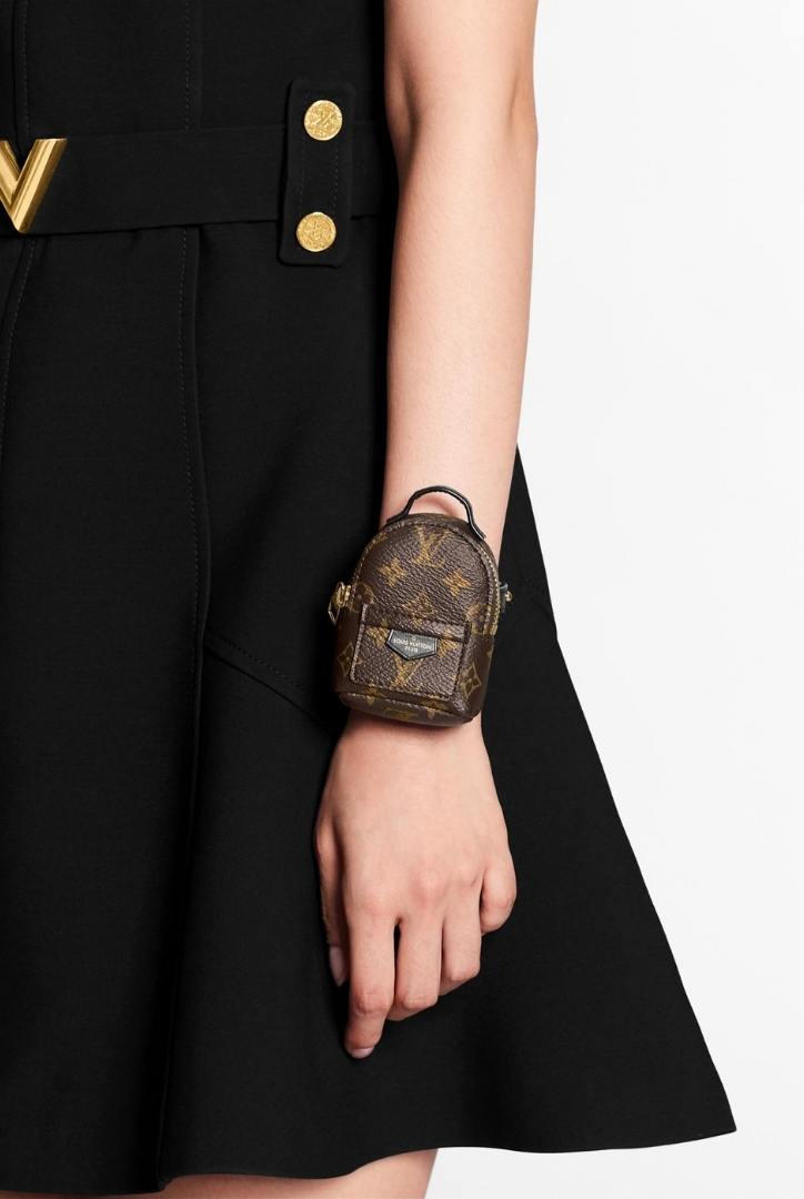 These Wrist Bags Are Definitely A Must-Have