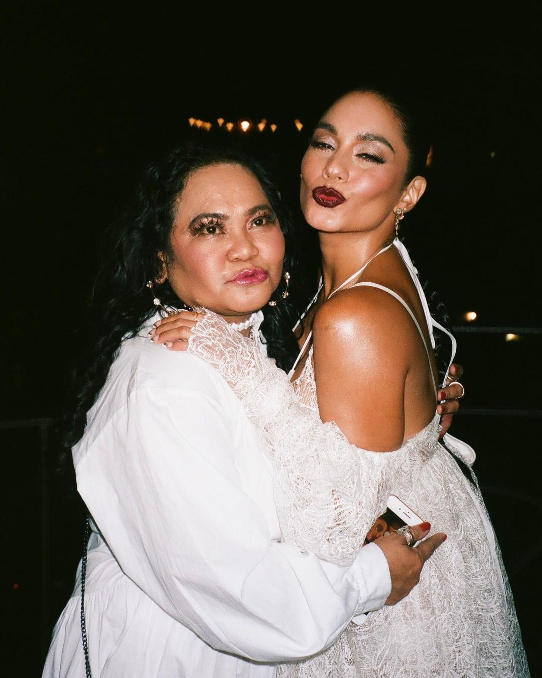 Vanessa Hudgens with her Filipino mother, GIna