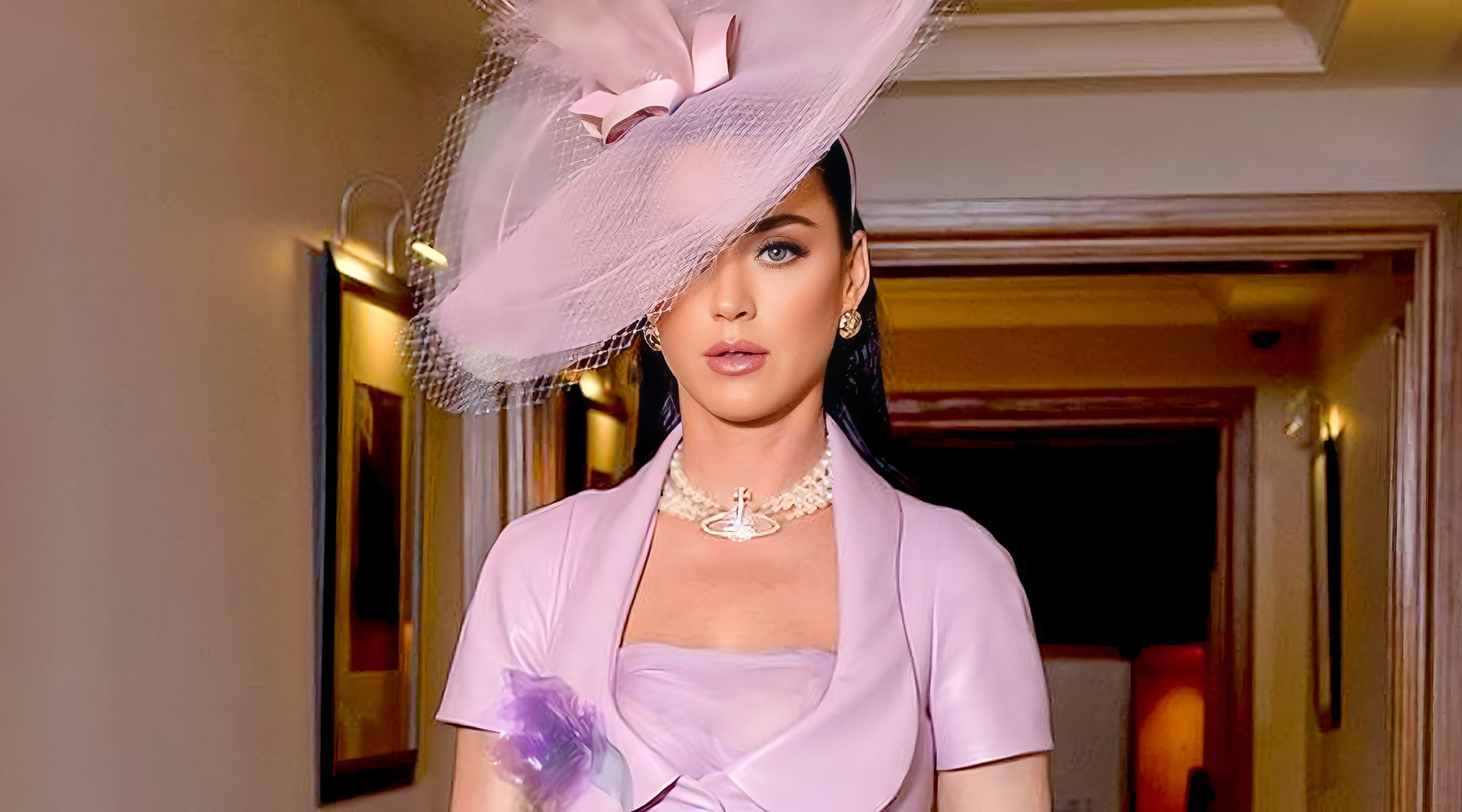 Katy Perry wears Vivienne Westwood orb necklace to coronation