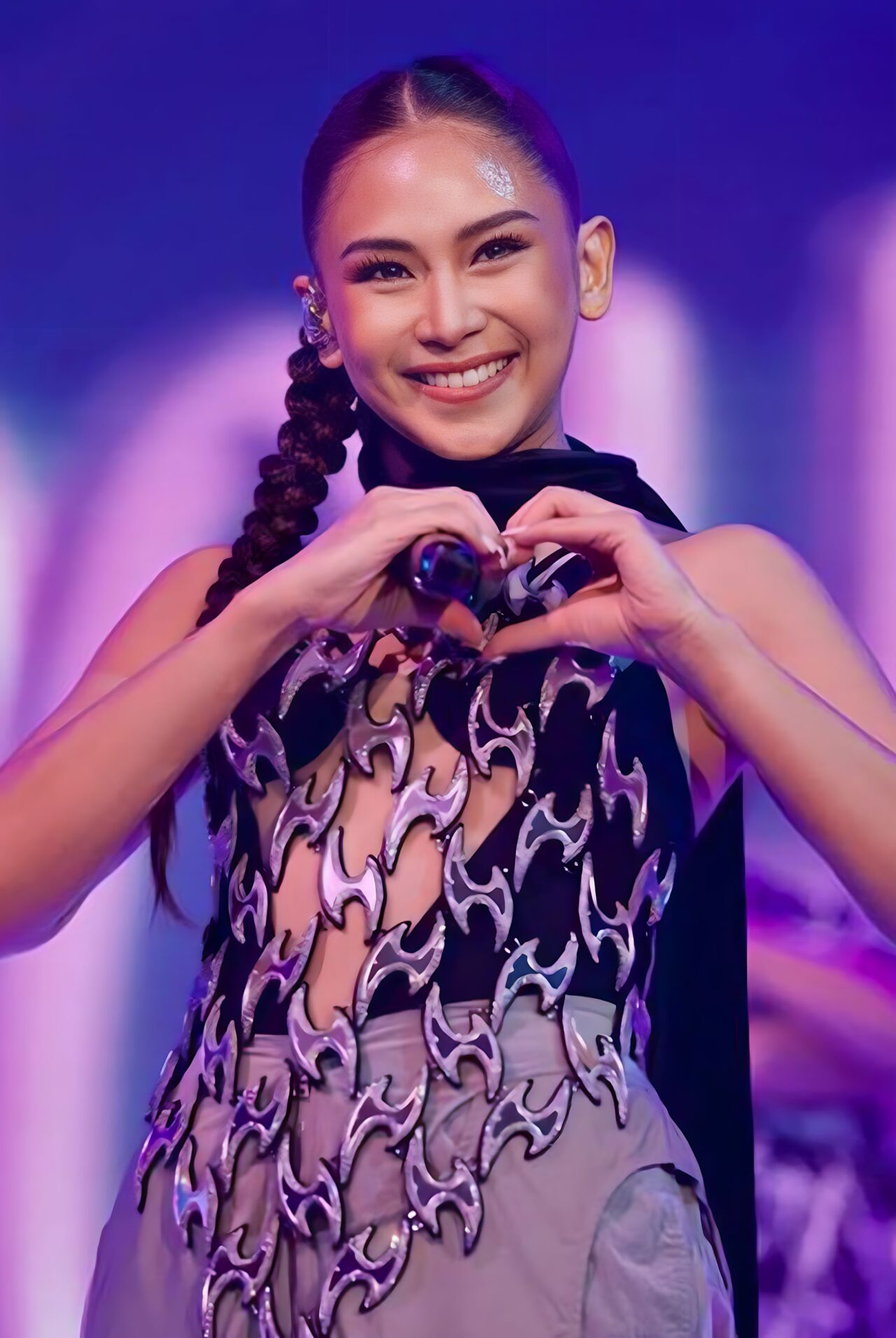 The Meaningful Pieces Behind Sarah Geronimo’s Concert Looks