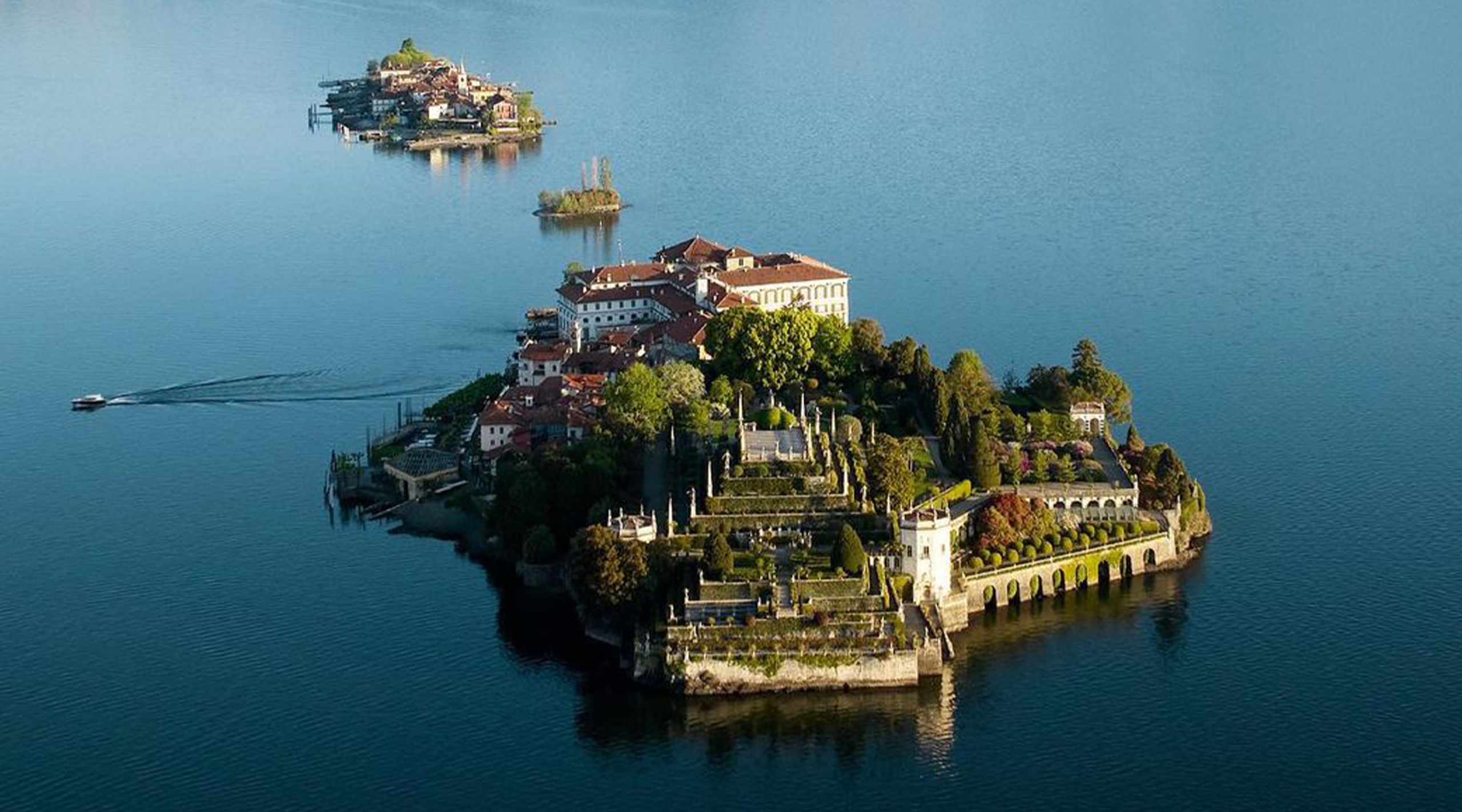 Louis Vuitton Cruise 2024 Collection Will Take Place at Isola Bella