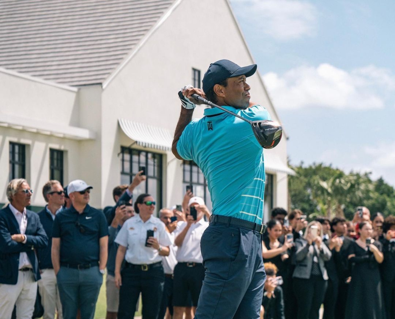 Tiger Woods highest earning golf player