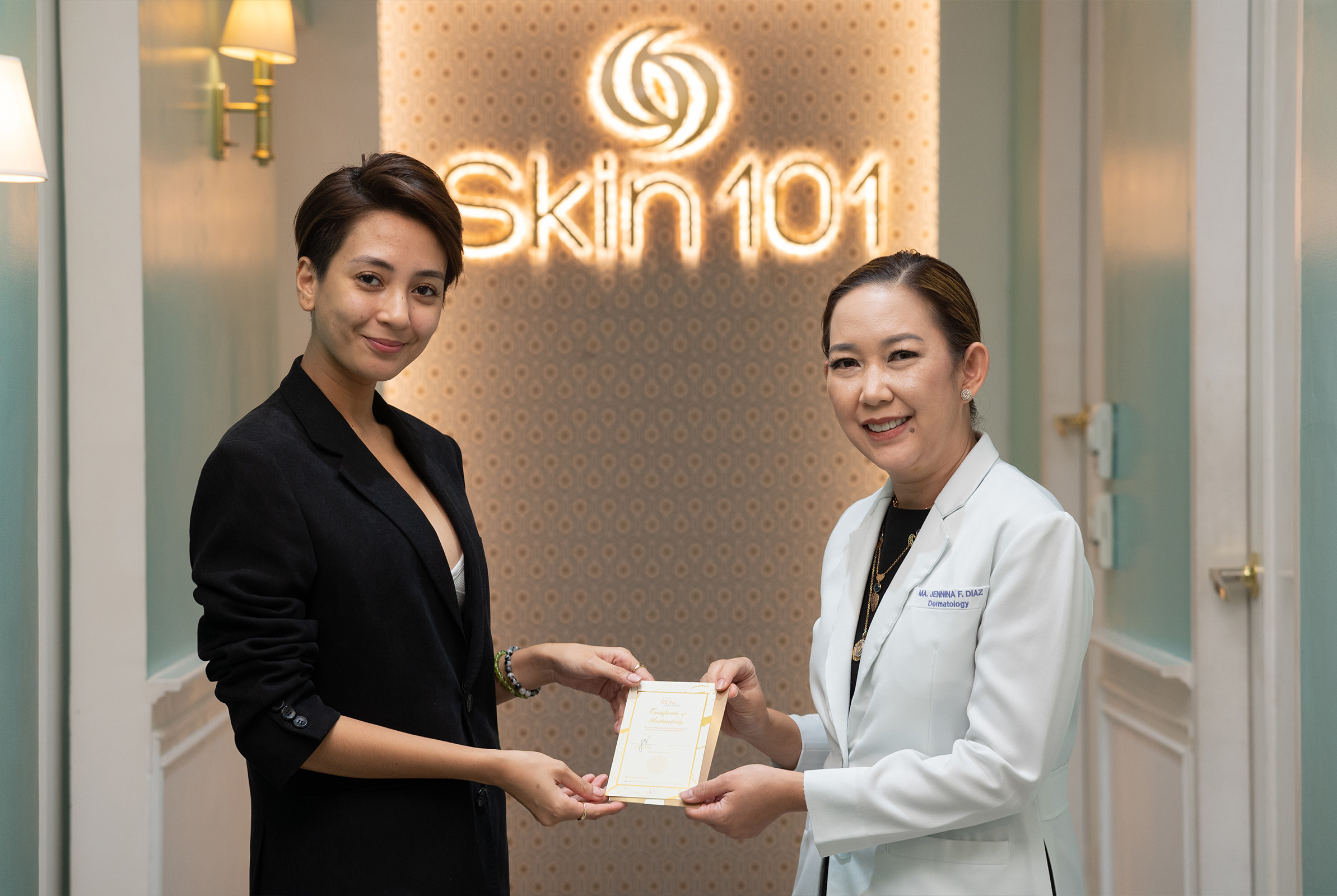 Skin 101 Ornusa Cadness and Billie Hakenson