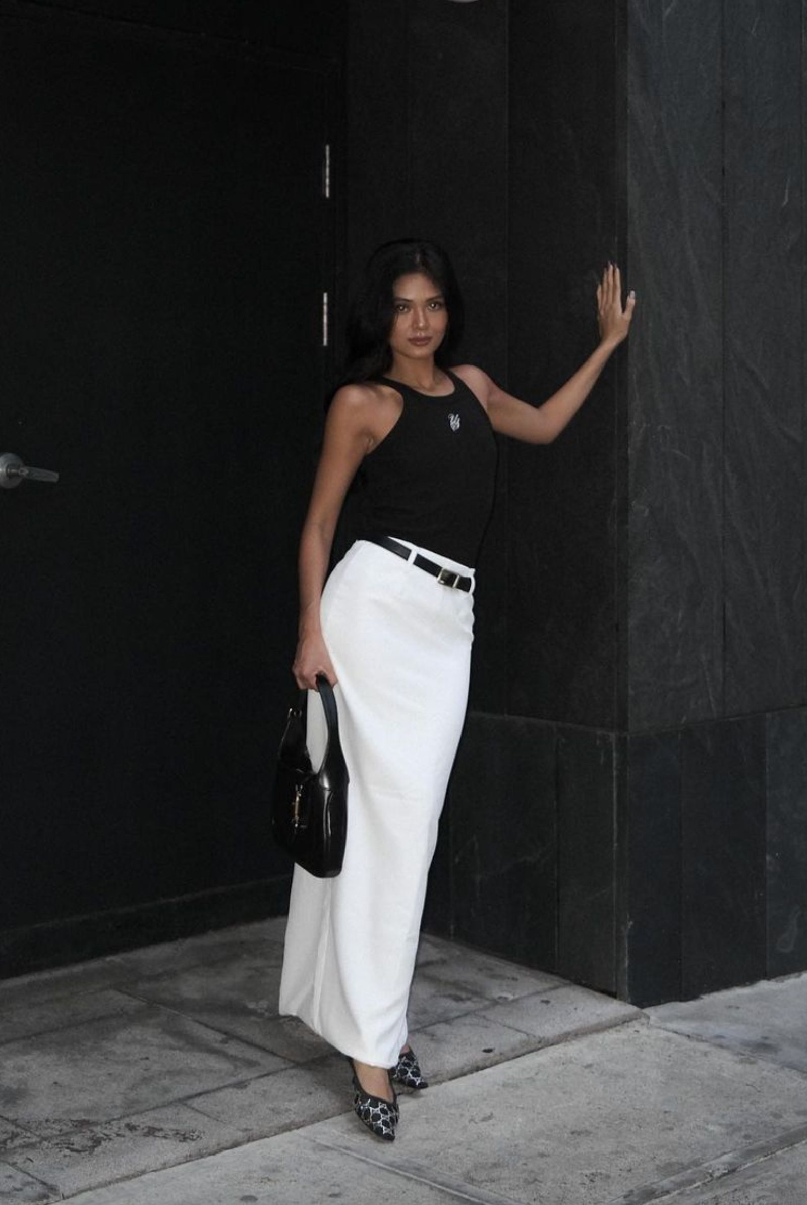 Versatility of the White Skirt and Why You Need It