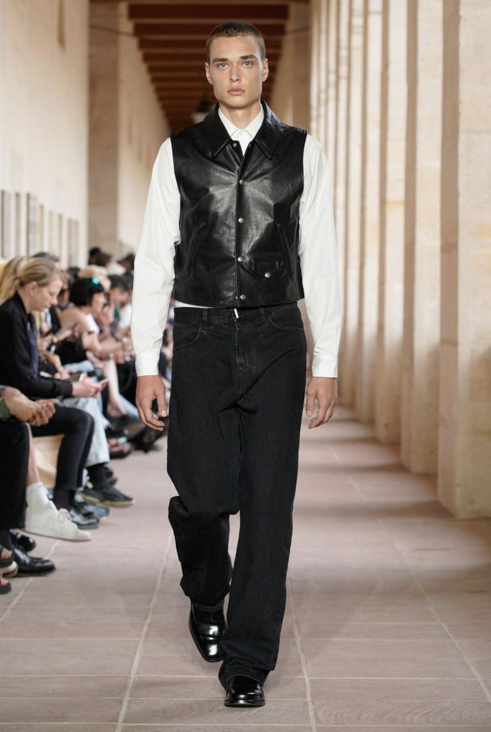 Givenchy Paris Fashion Week 2024 S/S Menswear Collections