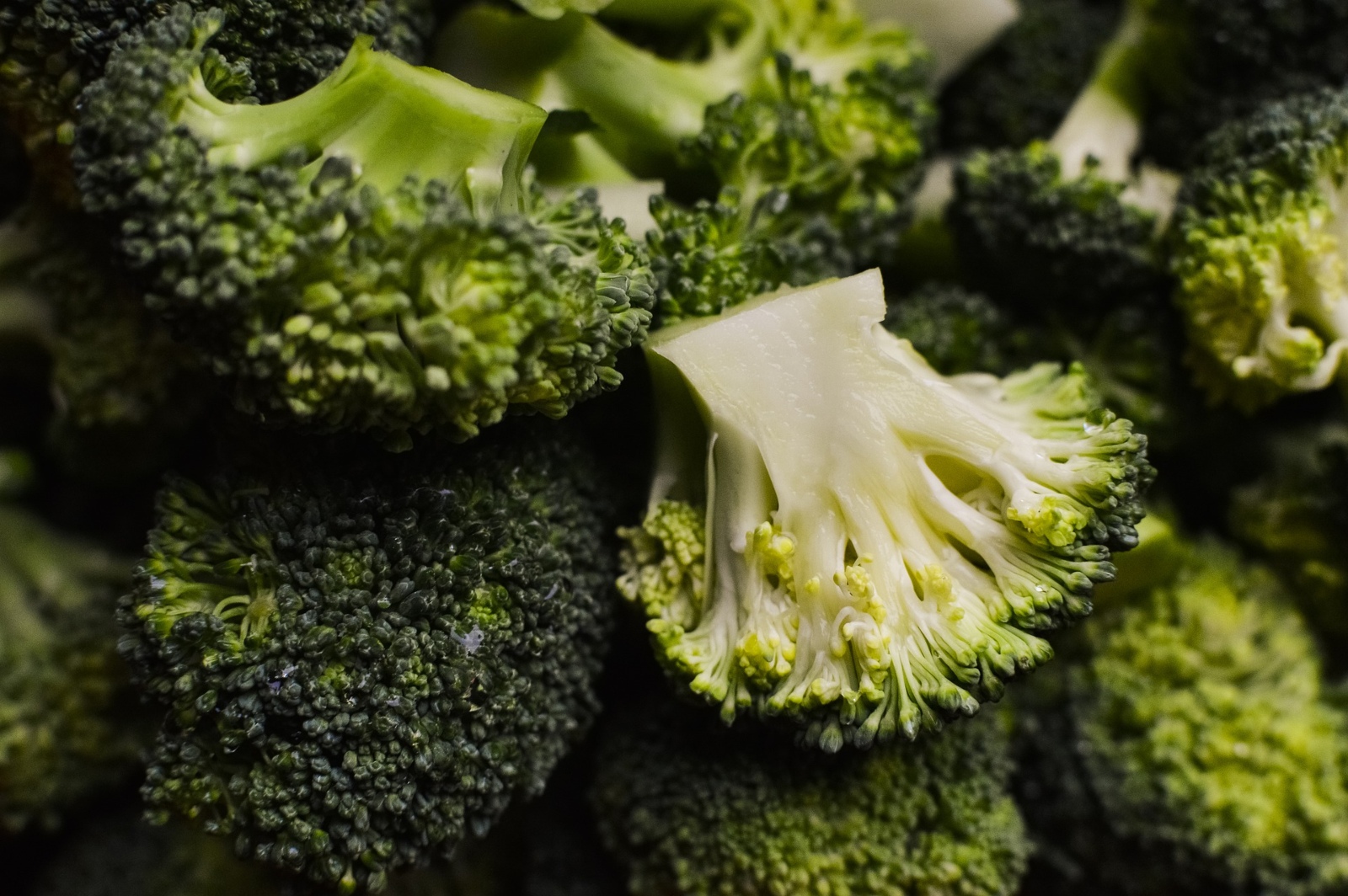 How to Support Your Liver Health Through Food Broccoli