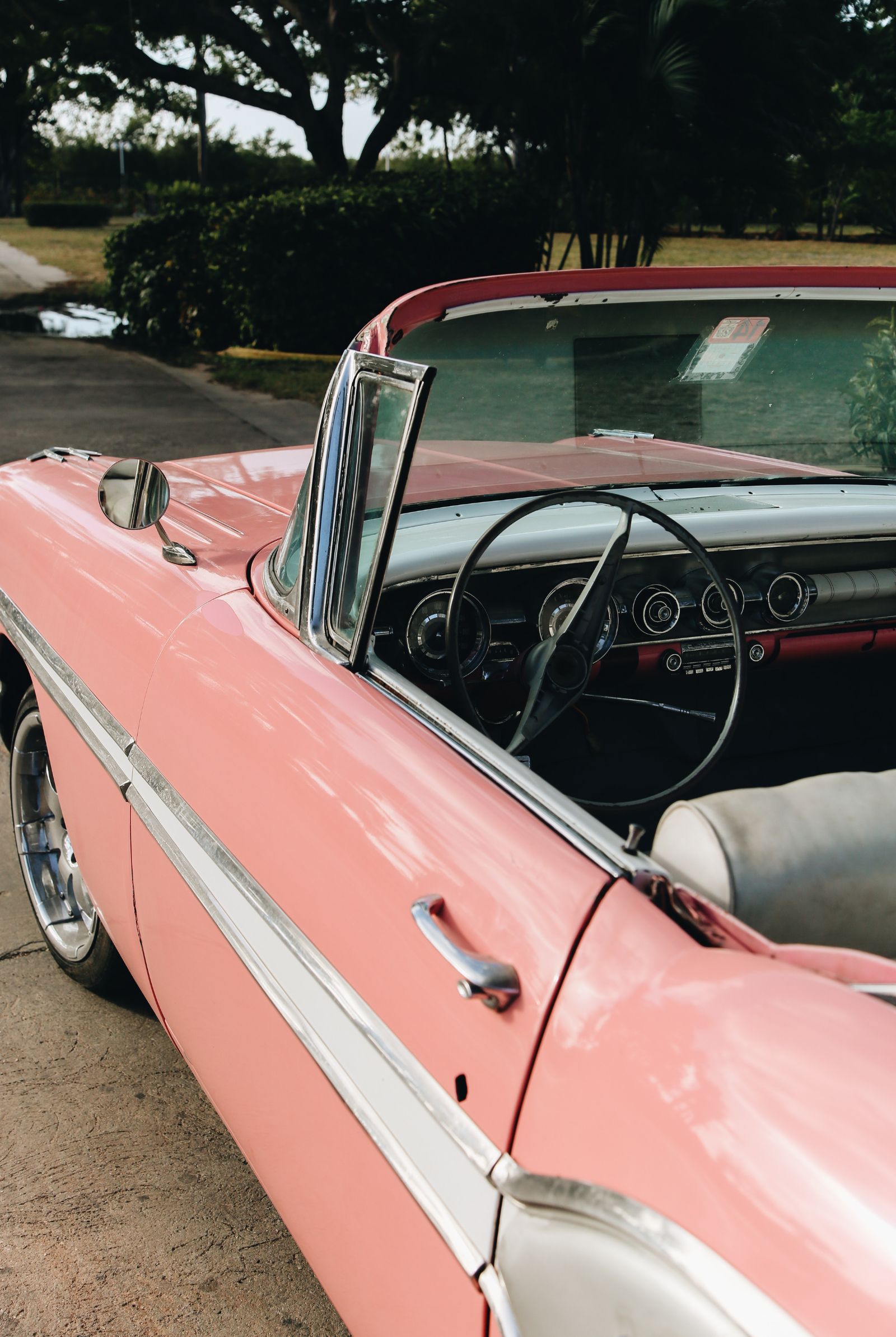 pink cars for men