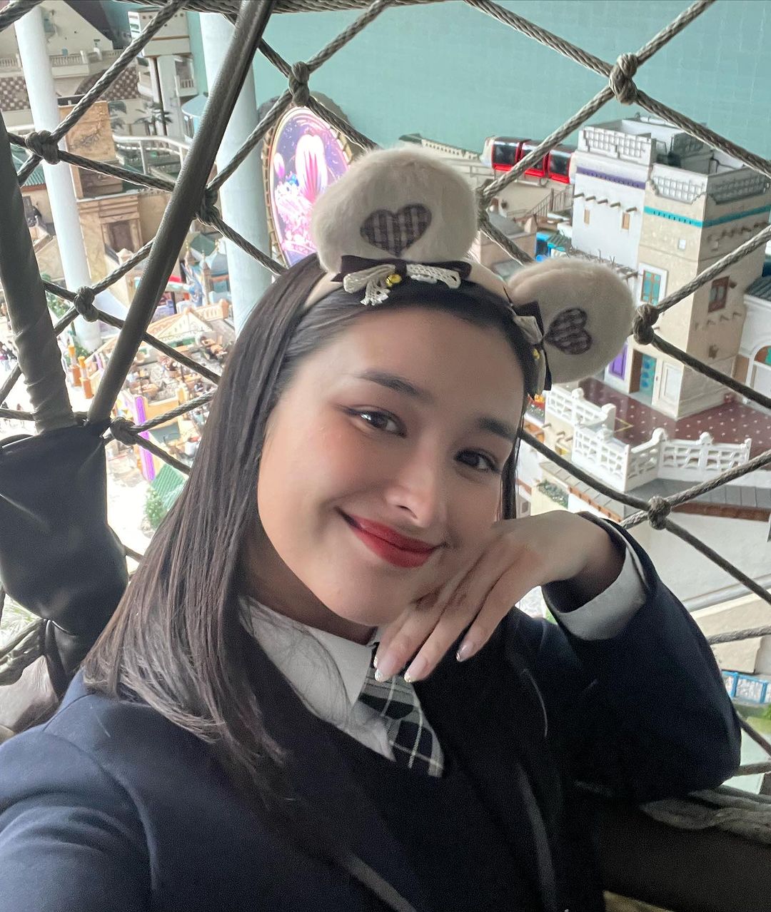 Liza Soberano in South Korea vlog series MEGA Entertainment exclusive