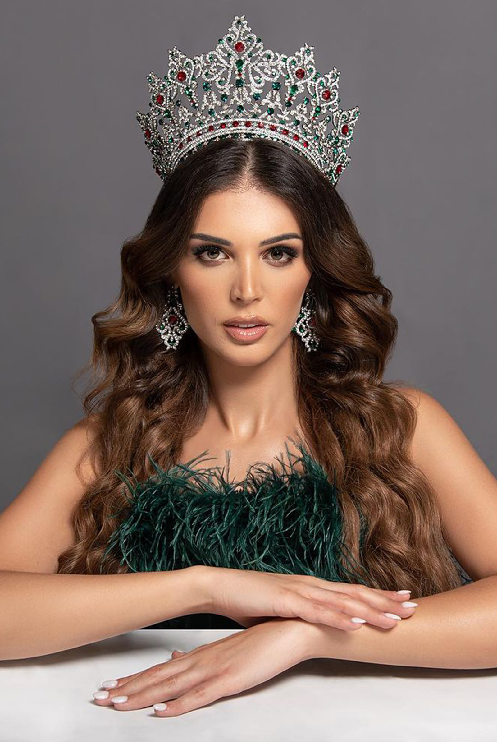Miss Portugal Marina Machete 
