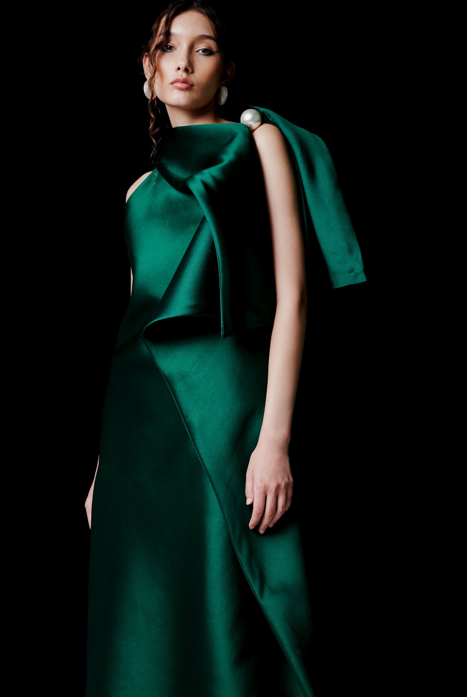 Elegant emerald green dress