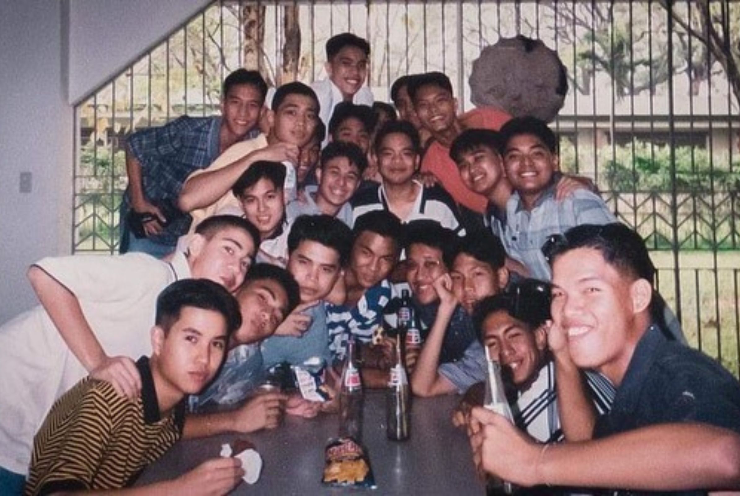 Dan Villegas with his high school batchmates from Ateneo
