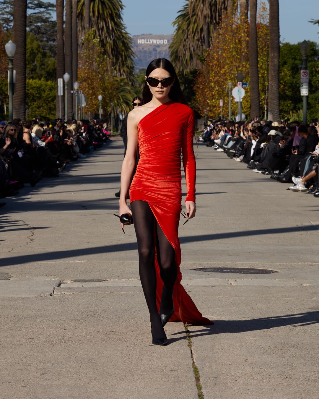 Pre-Fall 2024 Runway Collections That Can Be Worn In The Heat BALENCIAGA