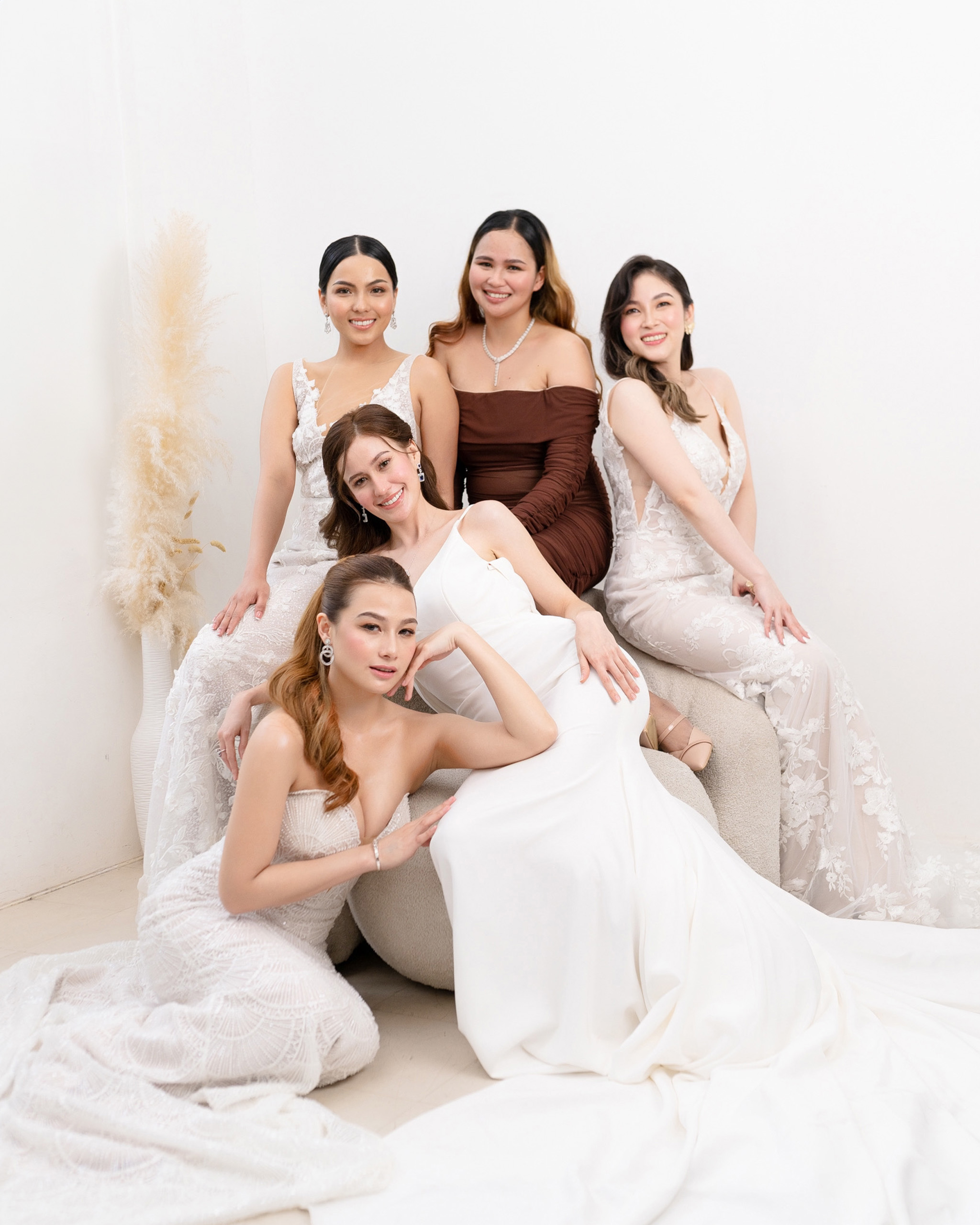 Yvonne Ragasa with bridal muses