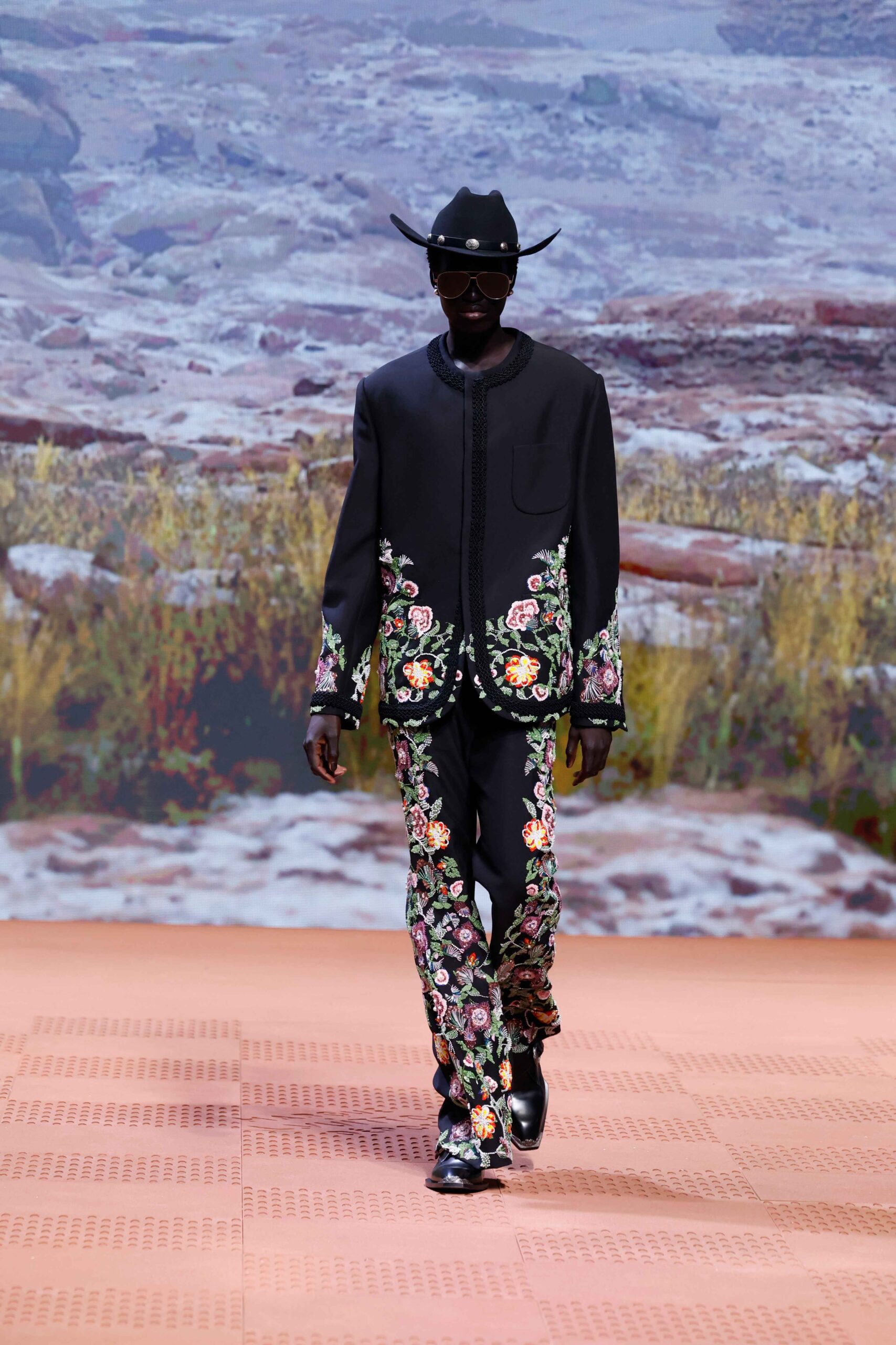 Louis Vuitton FW24 Menswear: The Sun Rises For Good People