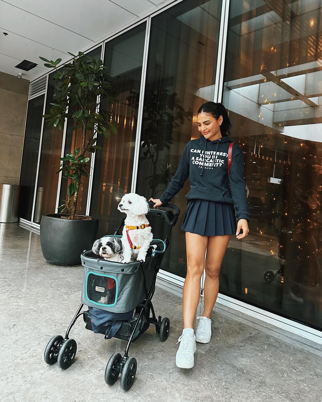 Lovi Poe with her dogs