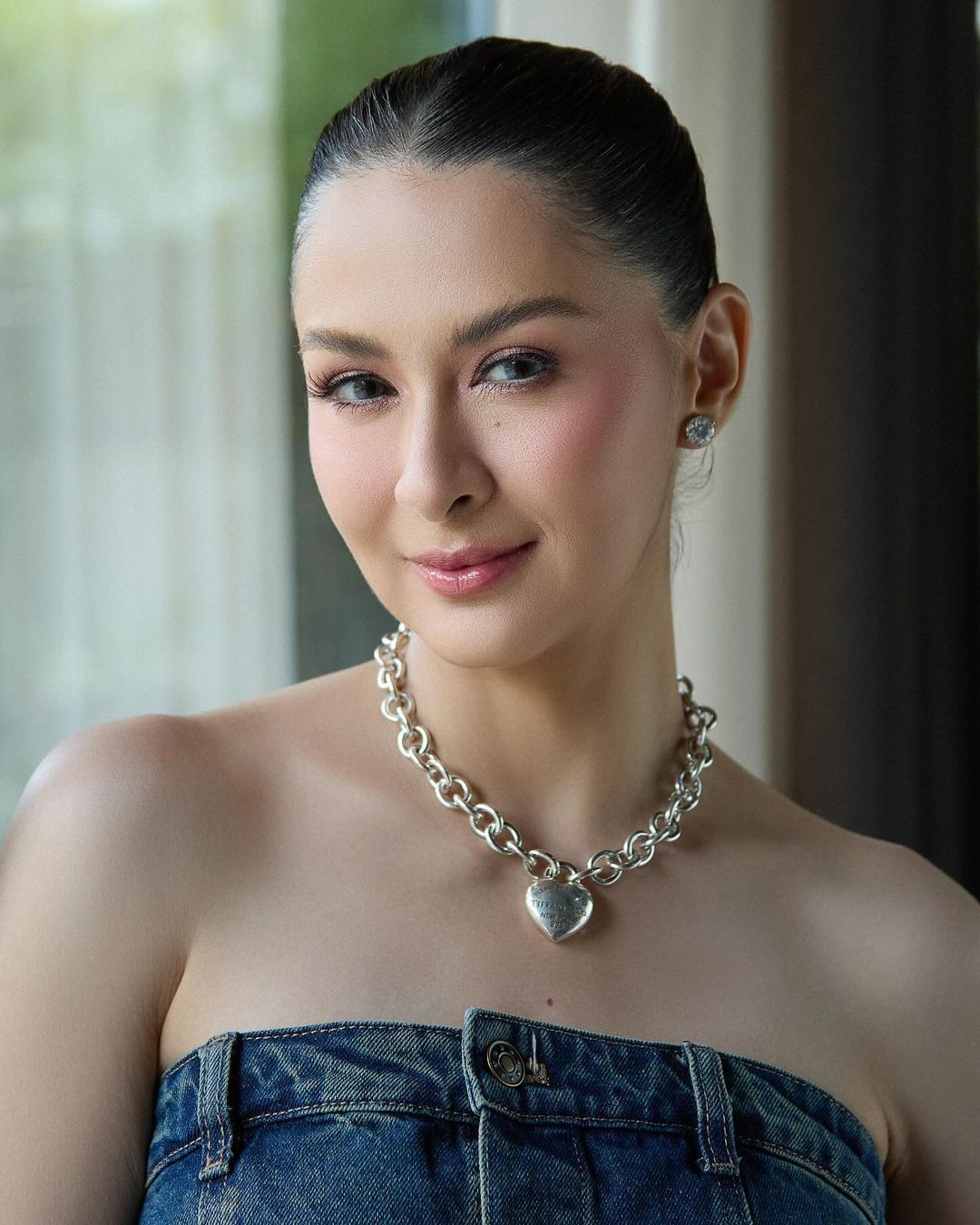 Be Inspired by Marian Rivera's Luxury Jewelry For Valentine's DayTIFFANY'S