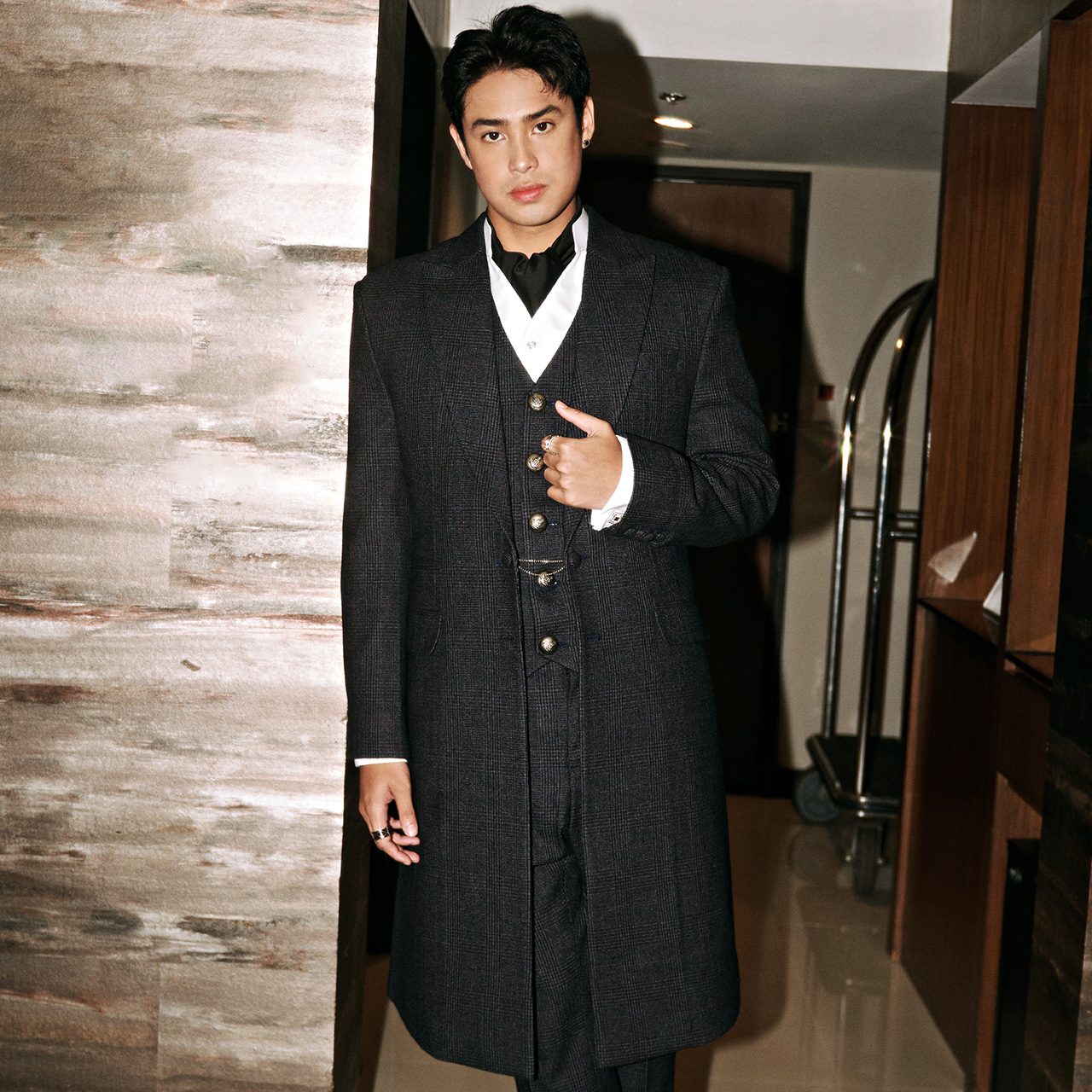 EXCLUSIVE: A Closer Look at Donny Pangilinan’s Modern Prince Look For the Star Magical Prom 2024