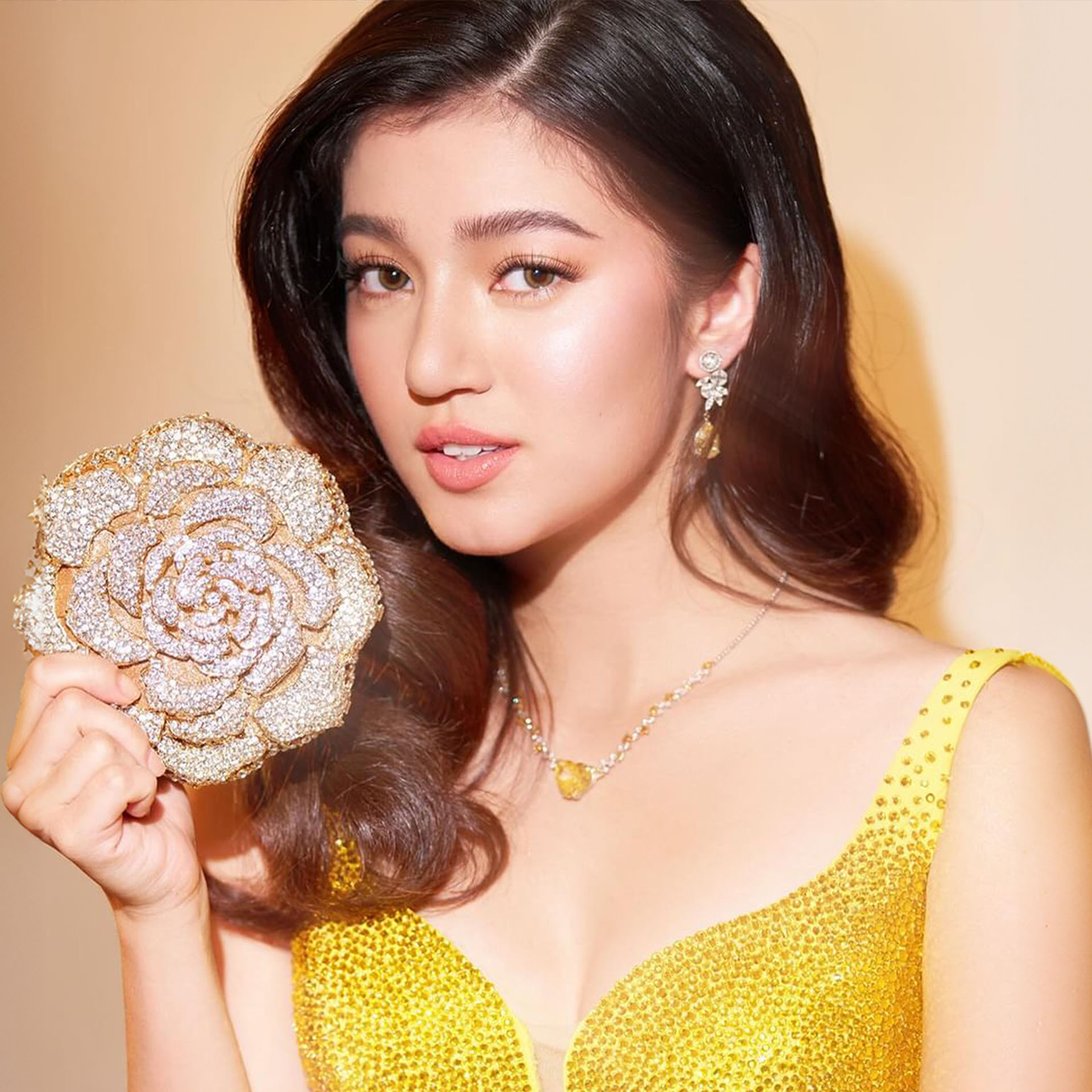EXCLUSIVE: Belle Mariano Barely Wore Any Makeup at the Star Magical Prom