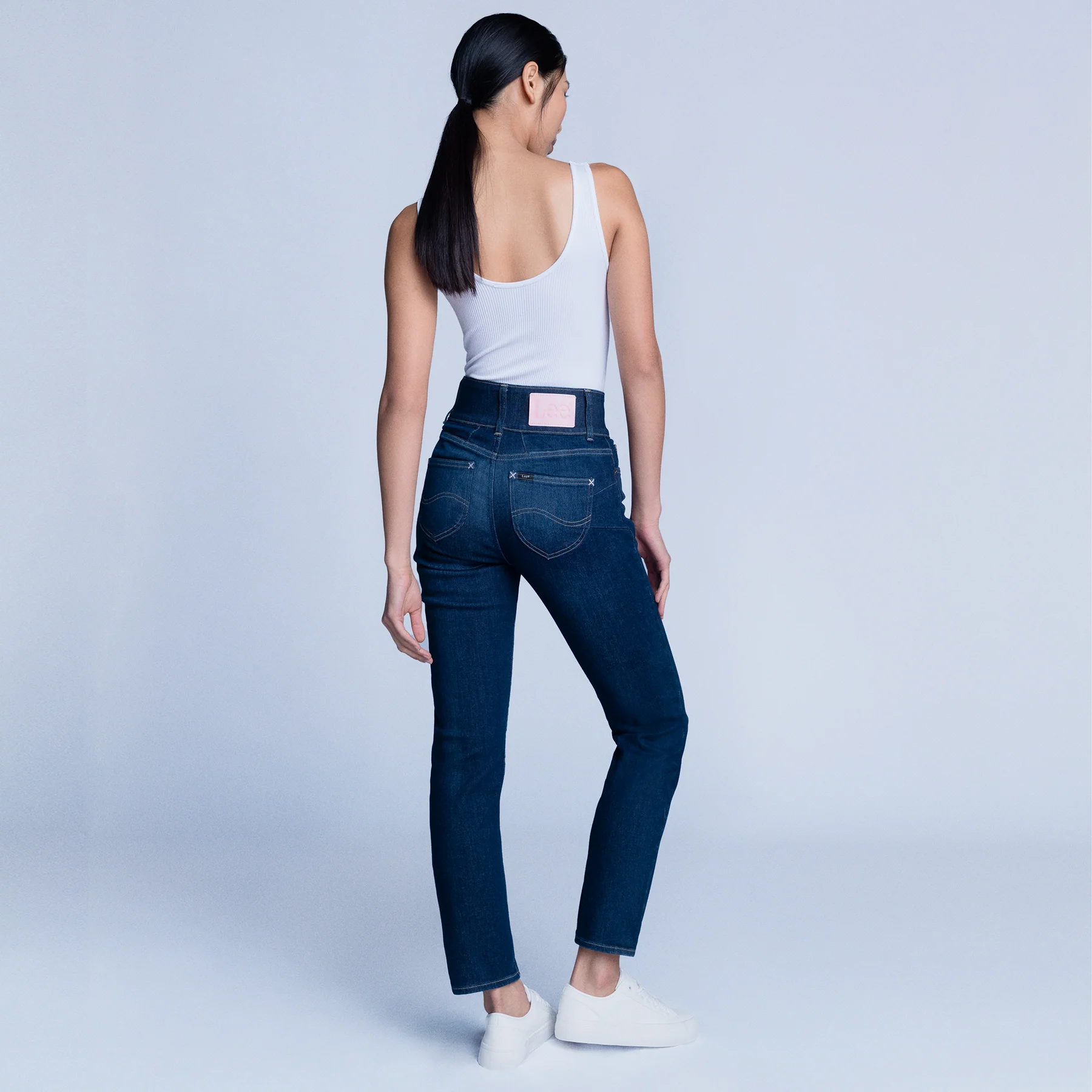 How to Find The Perfect Lee Jeans, According to Body Type
