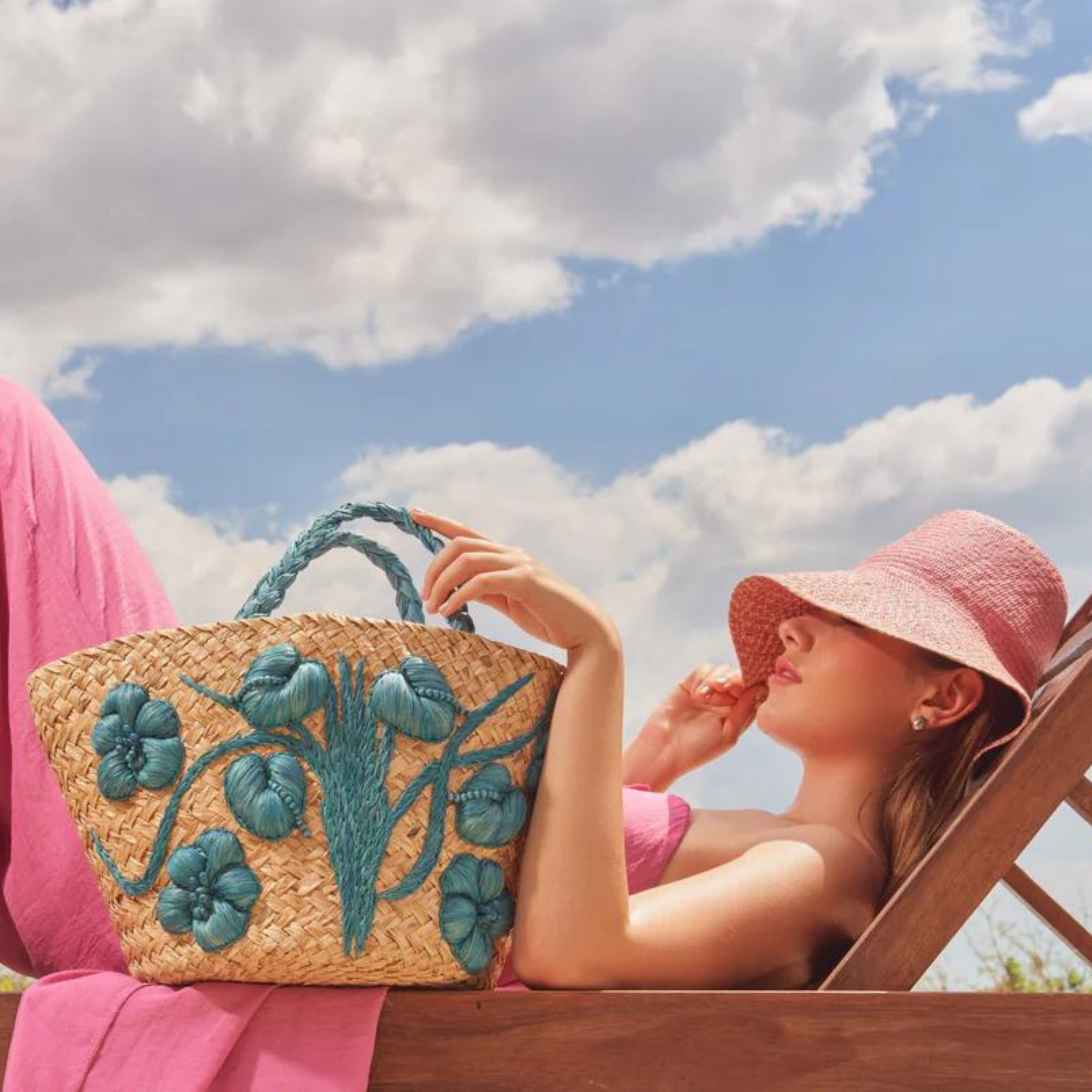 Why Woven Bags are a Summer 2024 Fashion Must-Have