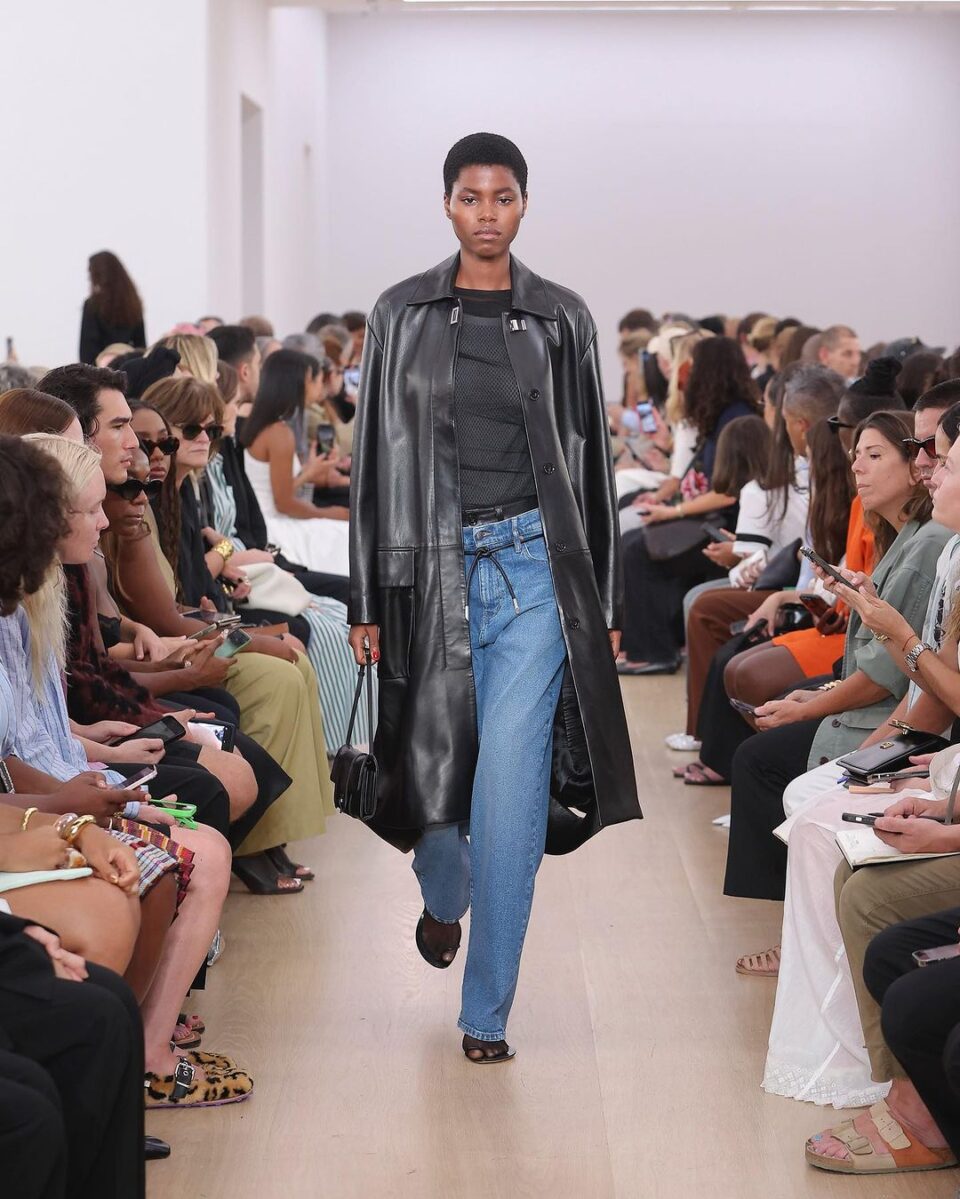 Denim Trend 2024: How to Style Straight-Leg Jeans for Summer