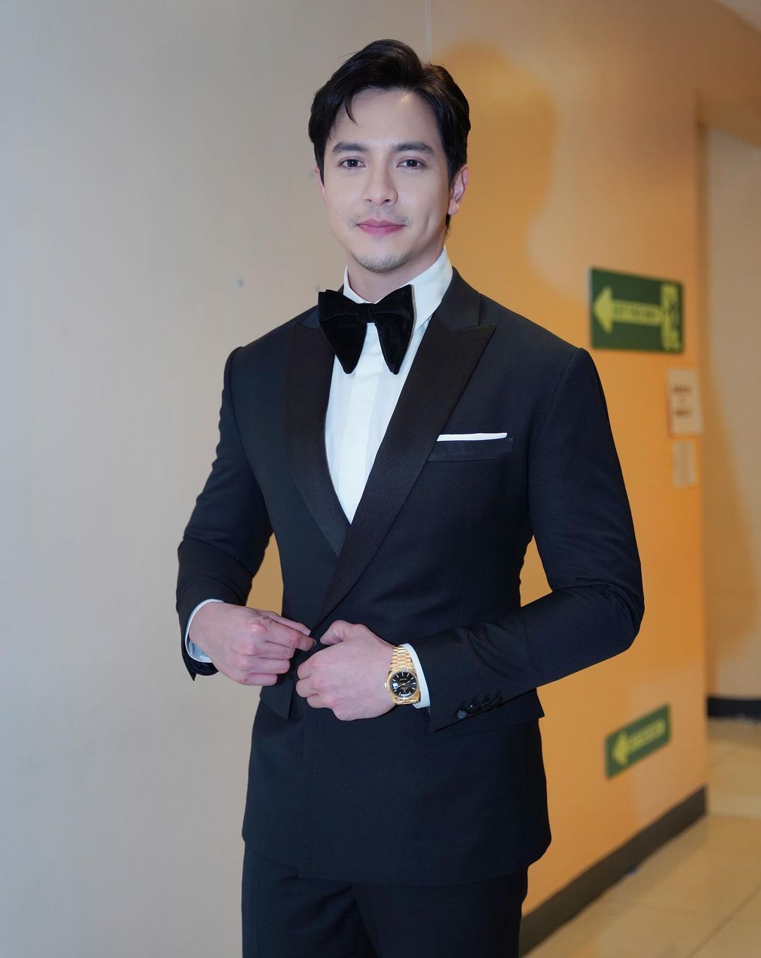 Alden Richards Miss Universe Philippines 2024 host looks outfits MUPH