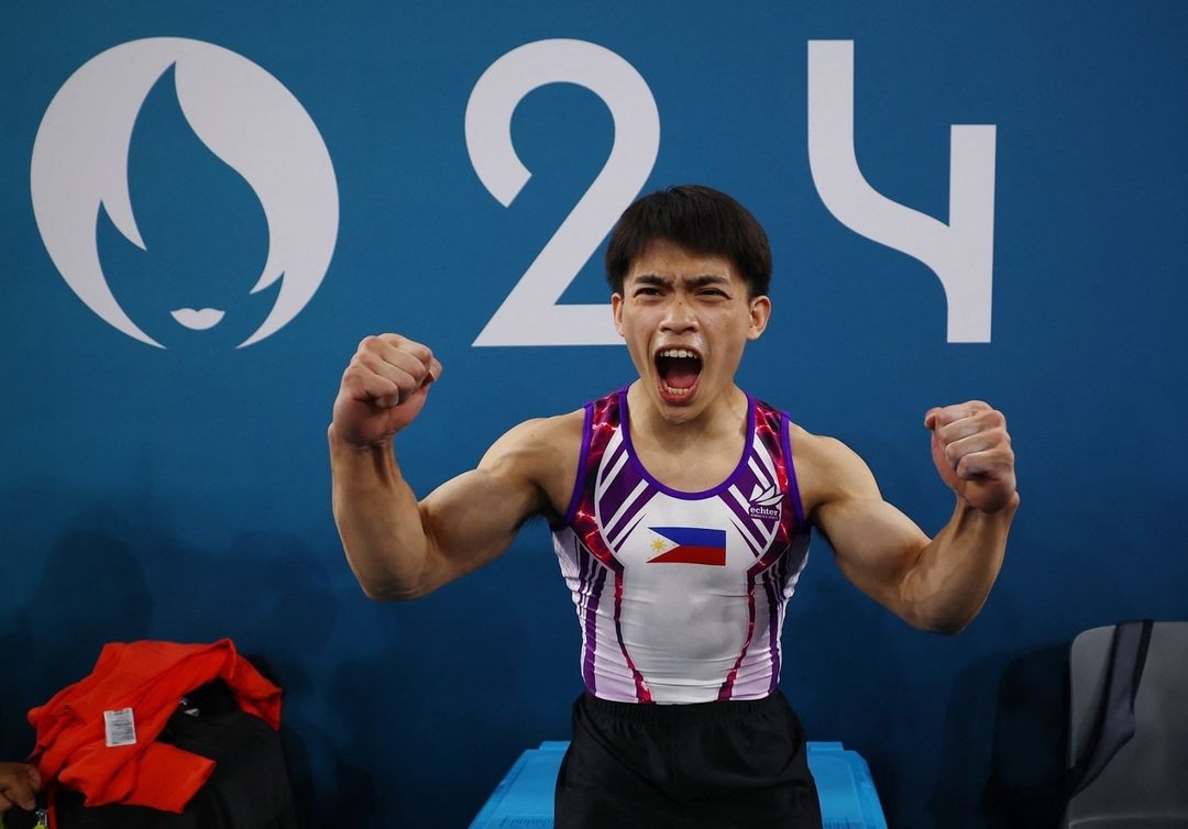 Carlos Yulo's winning moment during the men's floor exercise final at the Paris 2024 Olympics