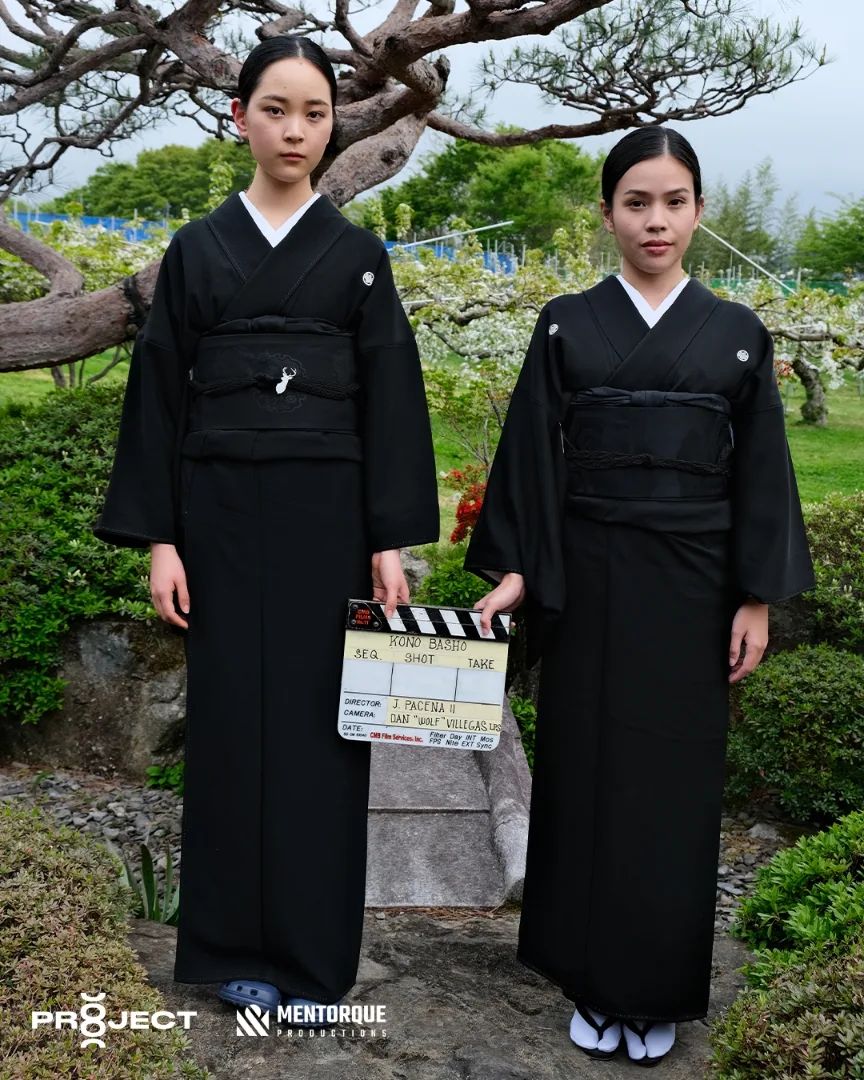 Gabby Padilla and Arisa Nakano behind the scenes of Kono Basho