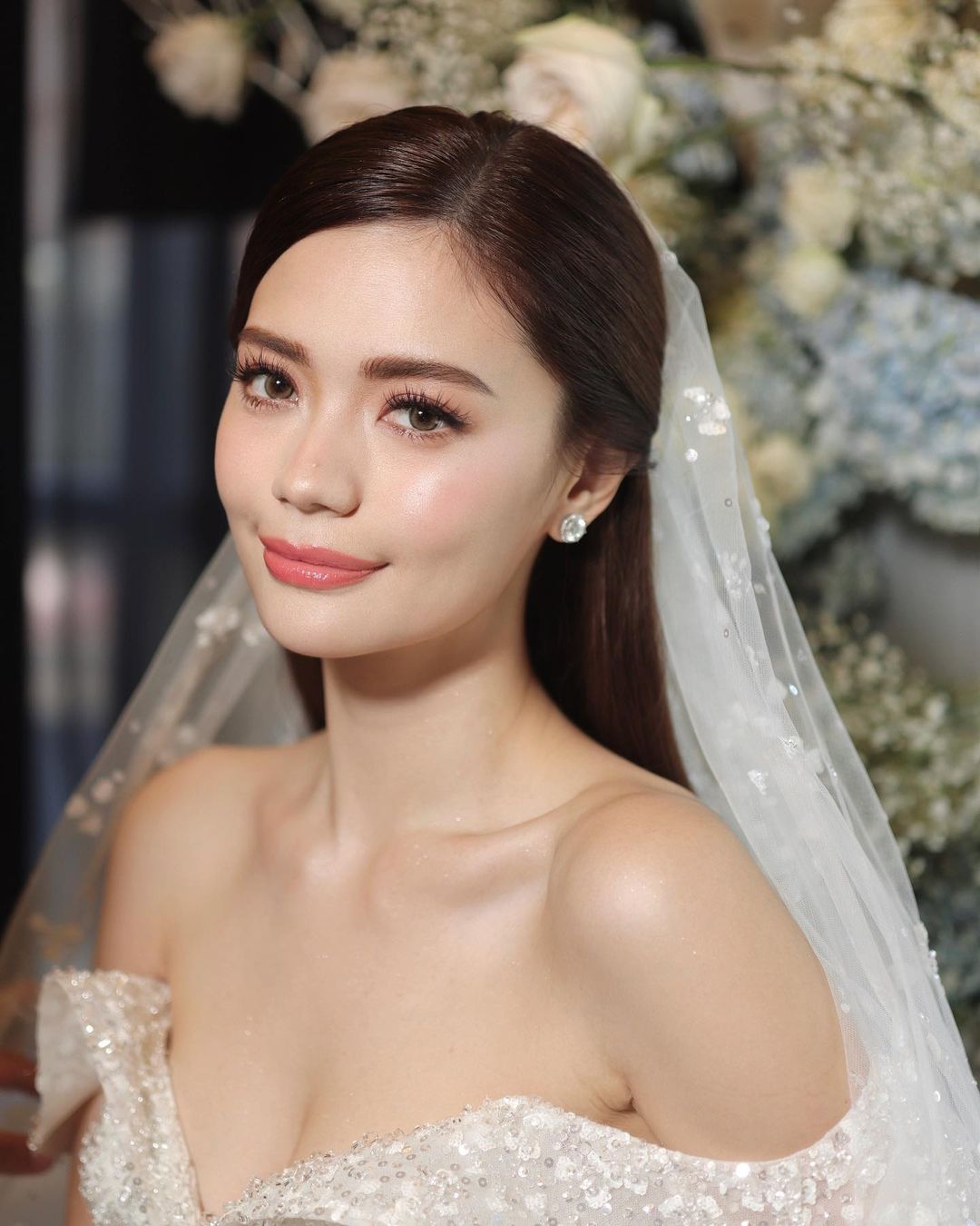 Verniece Enciso Dichaves gets her own Jelly Eugenio bridal glam experience during her wedding 