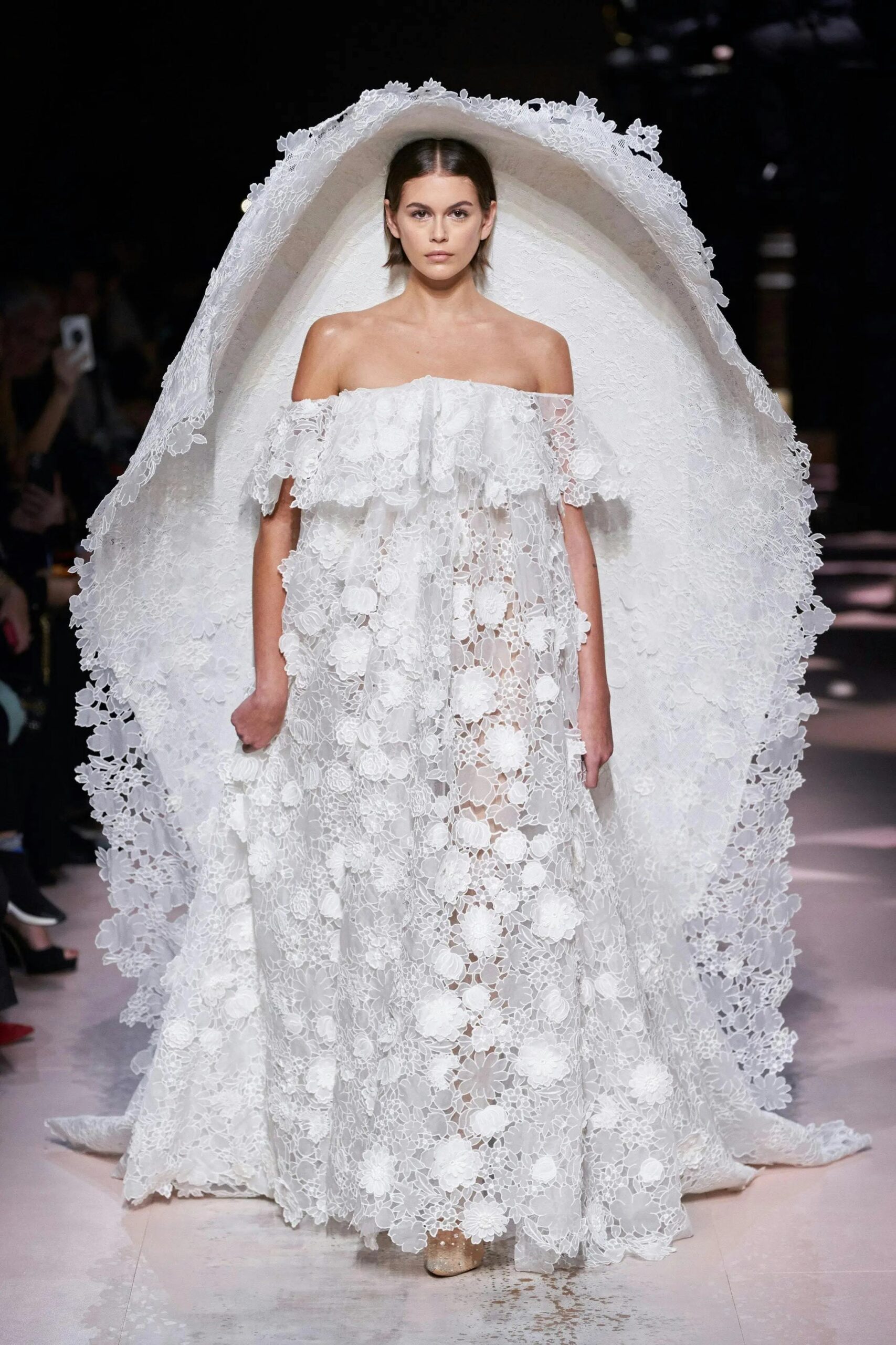 mega-givenchy-couture-spring-summer-2020-clare-waight-keller