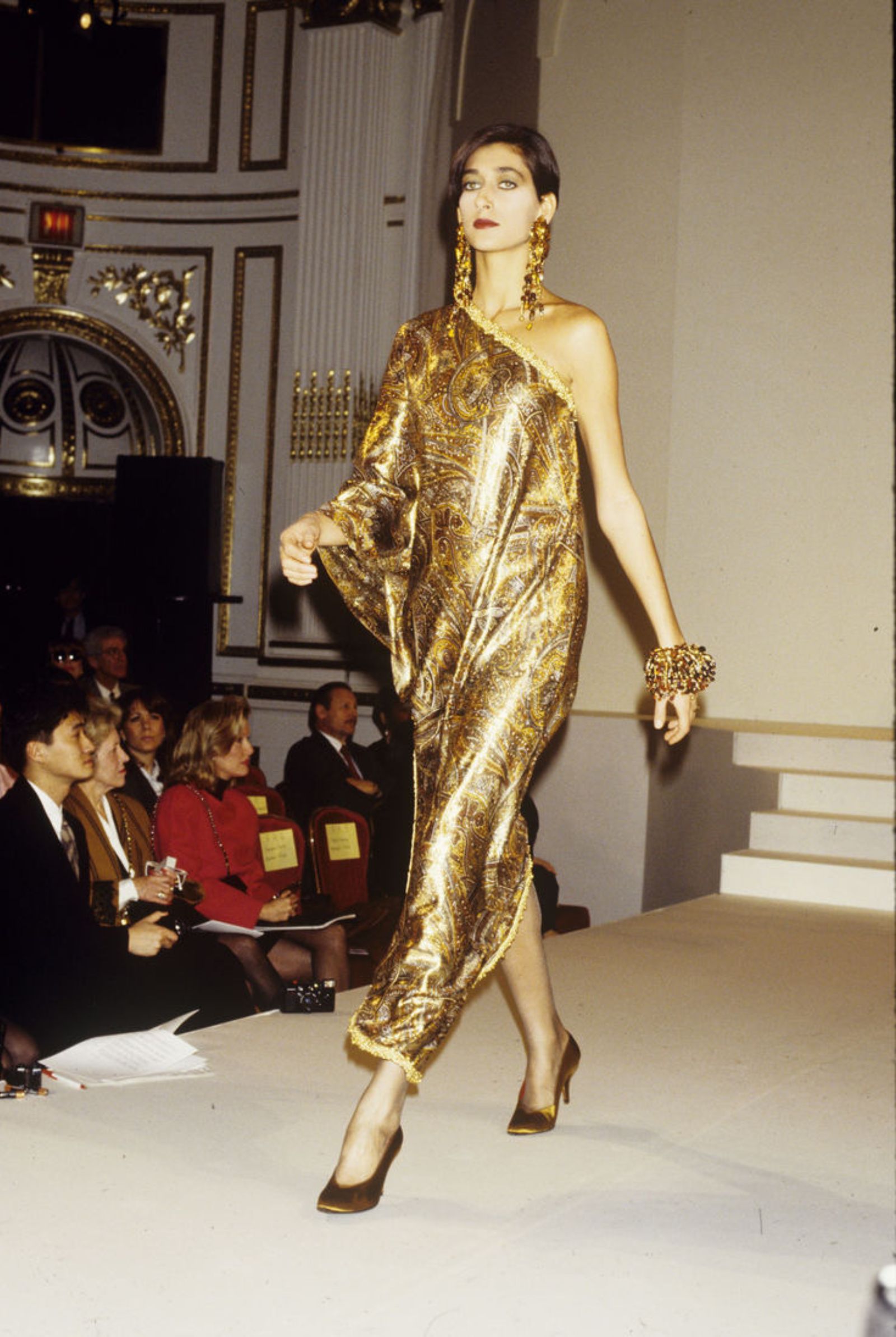 Oscar de la Renta Fall 1990